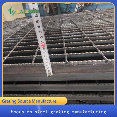圧力溶接された鋼鉄格子は電流を通された熱いすくいをカスタマイズした