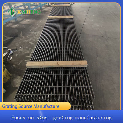 圧力溶接された鋼鉄格子は電流を通された熱いすくいをカスタマイズした