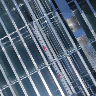 カーボンQ235棒ピッチ30mmに耐える鋼鉄金属の格子